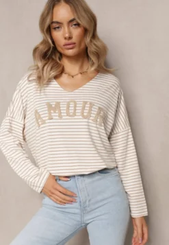 Beżowa Oversizowa Bluzka w Paski z Haftowanym Napisem i Dekoltem V Rowania