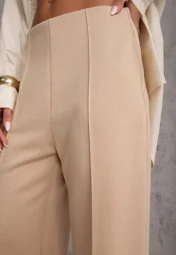 Beżowe Bawełniano-Wiskozowe Spodnie o Eleganckim Kroju w Kant Tinawre