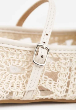 Beżowe Boho Balerinki VICES w Stylu Mary Jane z Ażurową Cholewką Lainia