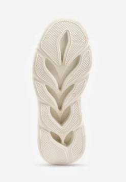 Beżowe Buty Sportowe Sneakersy na Platformie Ozdobionej Tłoczeniem Teliriella