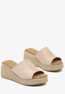 Beżowe Casualowe Klapki na Koturnie w Stylu Boho Krissta