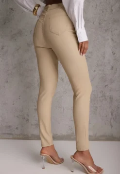 Beżowe Casualowe Spodnie Skinny o Modelującym Fasonie Elovi
