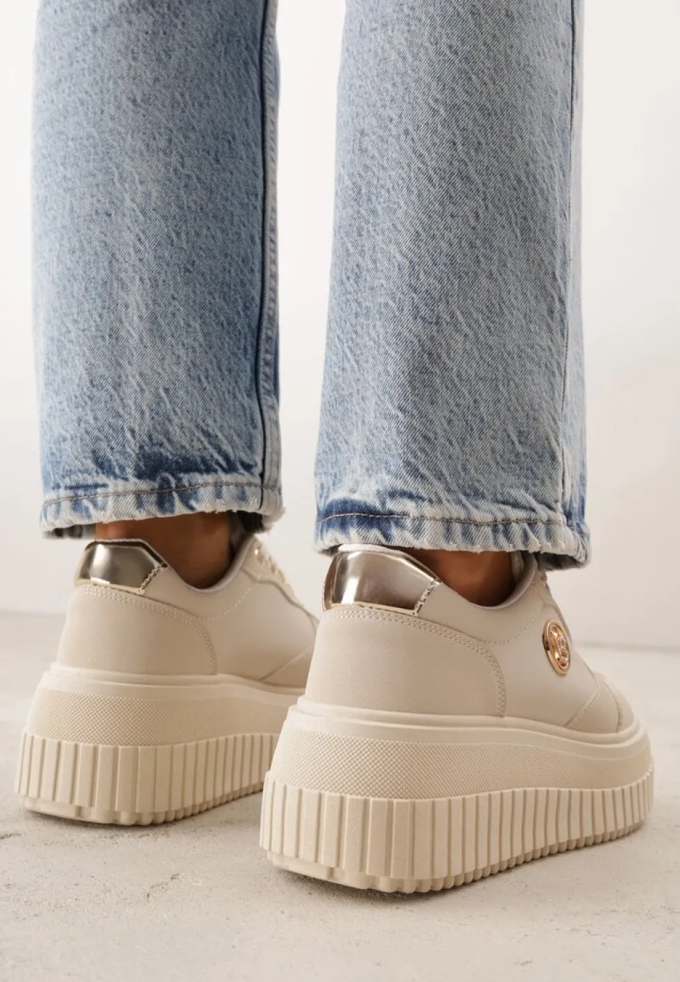 Beżowe Chunky Sneakersy VICES z Aplikacją na Platformie ze Żłobieniami Ilunatesa