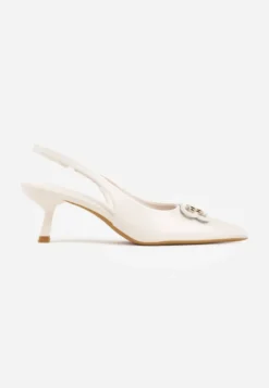 Beżowe Czółenka Sandały Vices na Kaczuszce Typu Slingback Ozdobione Metaliczną Aplikacją Lilarunea