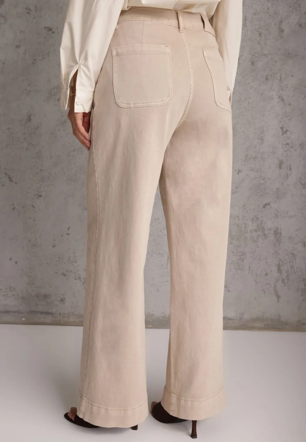 Beżowe Jeansy High Waist Wide Leg z Bawełny z Naszytymi Kieszonkami Yrelelin