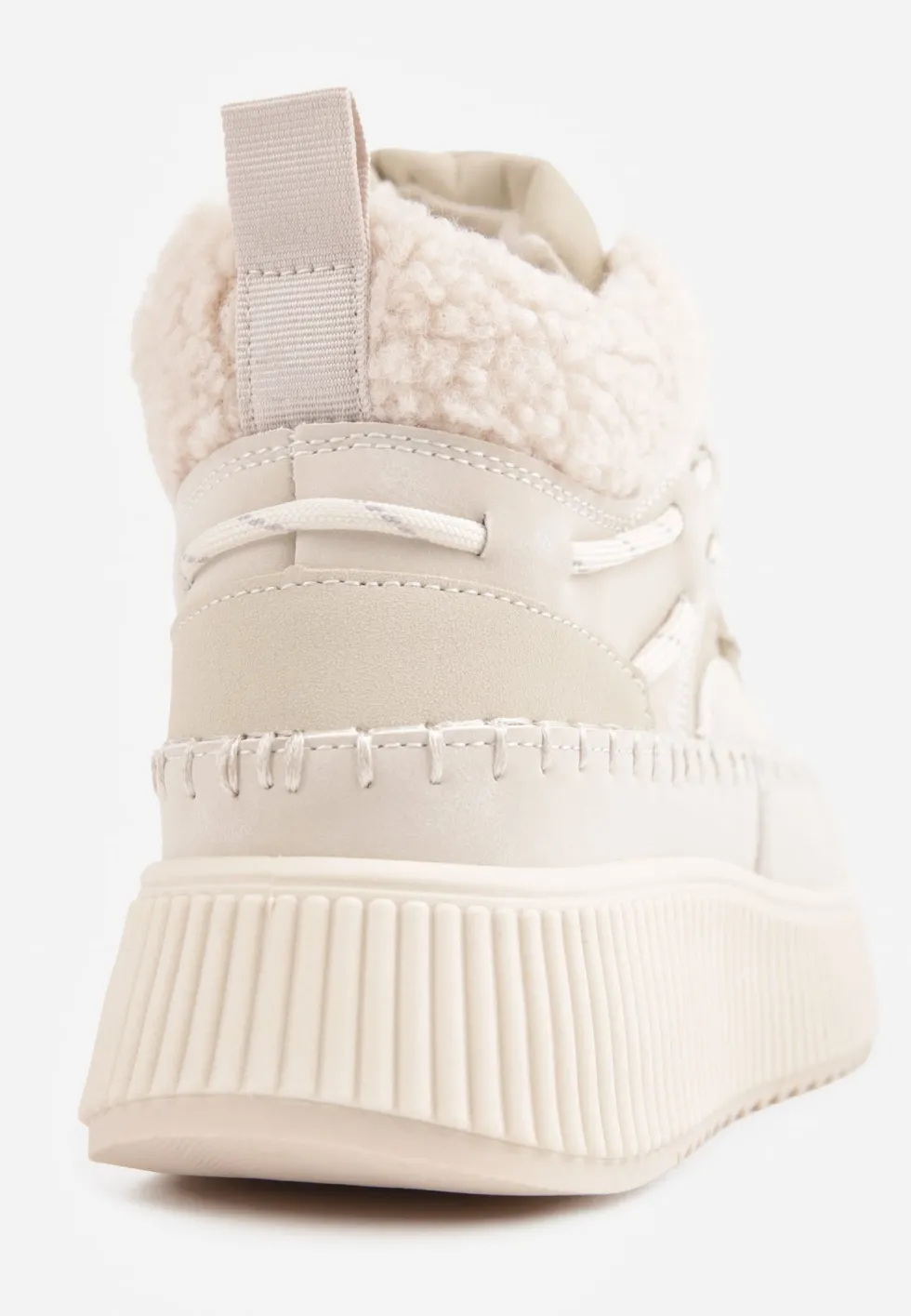 Beżowe Śniegowce Traperki Vices z Futerkiem Typu Baranek i Platformą Terivelle