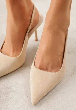 Beżowe Sandały Slingback na Szpilce z Imitacji Zamszu Carilona
