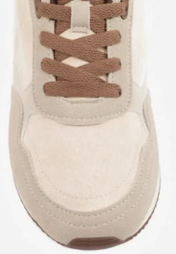 Beżowe Sneakersy Basic z Imitacji Zamszu Ozdobione Przeszyciami Nethe