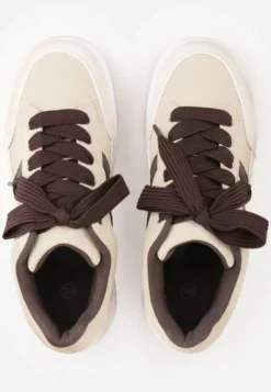 Beżowe Sneakersy Basic z Paskami na Boku Adila