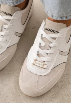 Beżowe Sneakersy Klasyczne Tenisówki z Zamszu Naturalnego Talanashta
