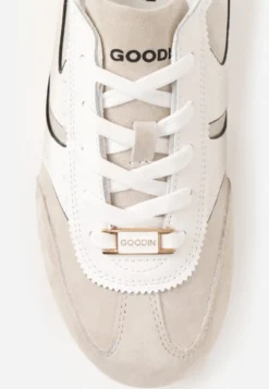 Beżowe Sneakersy Klasyczne Tenisówki z Zamszu Naturalnego Talanashta