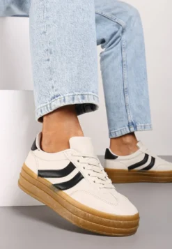 Beżowe Sneakersy na Grubszej Podeszwie z Przeszyciami Erisosa
