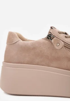 Beżowe Sneakersy na Platformie z Zamszu Naturalnego z Suwakiem z Boku Nisoe
