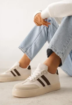 Beżowe Sneakersy na Platformie w Stylu Tenisówek Ozdobione Paskami Ladia