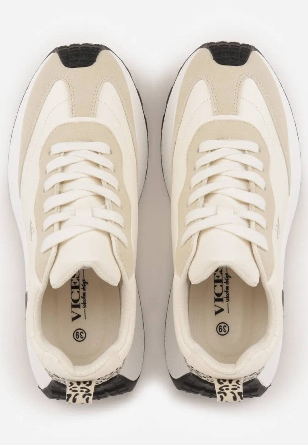 Beżowe Sneakersy Vices na Platformie Ozdobione Naszywką i Panterką Selothiel