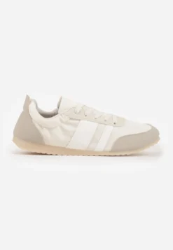 Beżowe Sneakersy w Stylu Klasycznych Tenisówek z Marszczeniem z Tyłu Aiglise