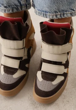 Beżowe Sneakersy w Stylu Y2K na Koturnie z Ociepleniem i Paskami na Rzep Aitia