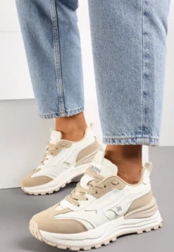 Beżowe Sneakersy ze Sznurowaniem i Ozdobnymi Naszywkami Ocellia