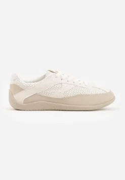 Beżowe Sneakersy z Geometrycznym Wzorem Elrineth