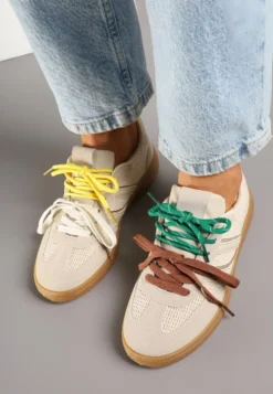Beżowe Sneakersy z Geometrycznymi Paskami i Podwójnym Wiązaniem Florlevi