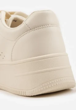 Beżowe Sneakersy z Perforacją na Platformie Treresa