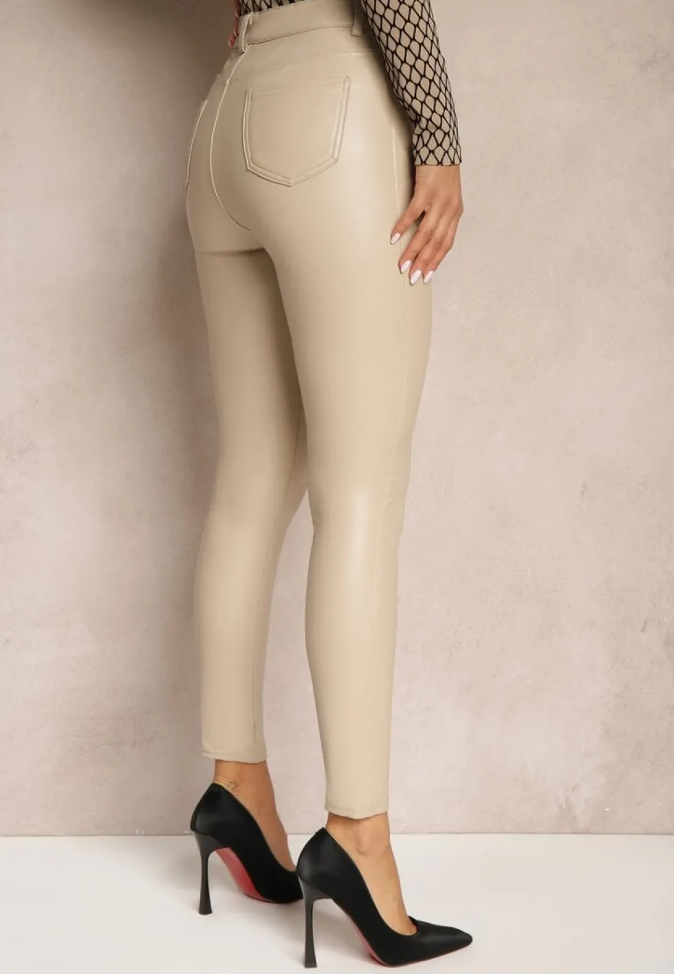 Beżowe Spodnie o Kroju Skinny z Imitacji Skóry Zorlemi