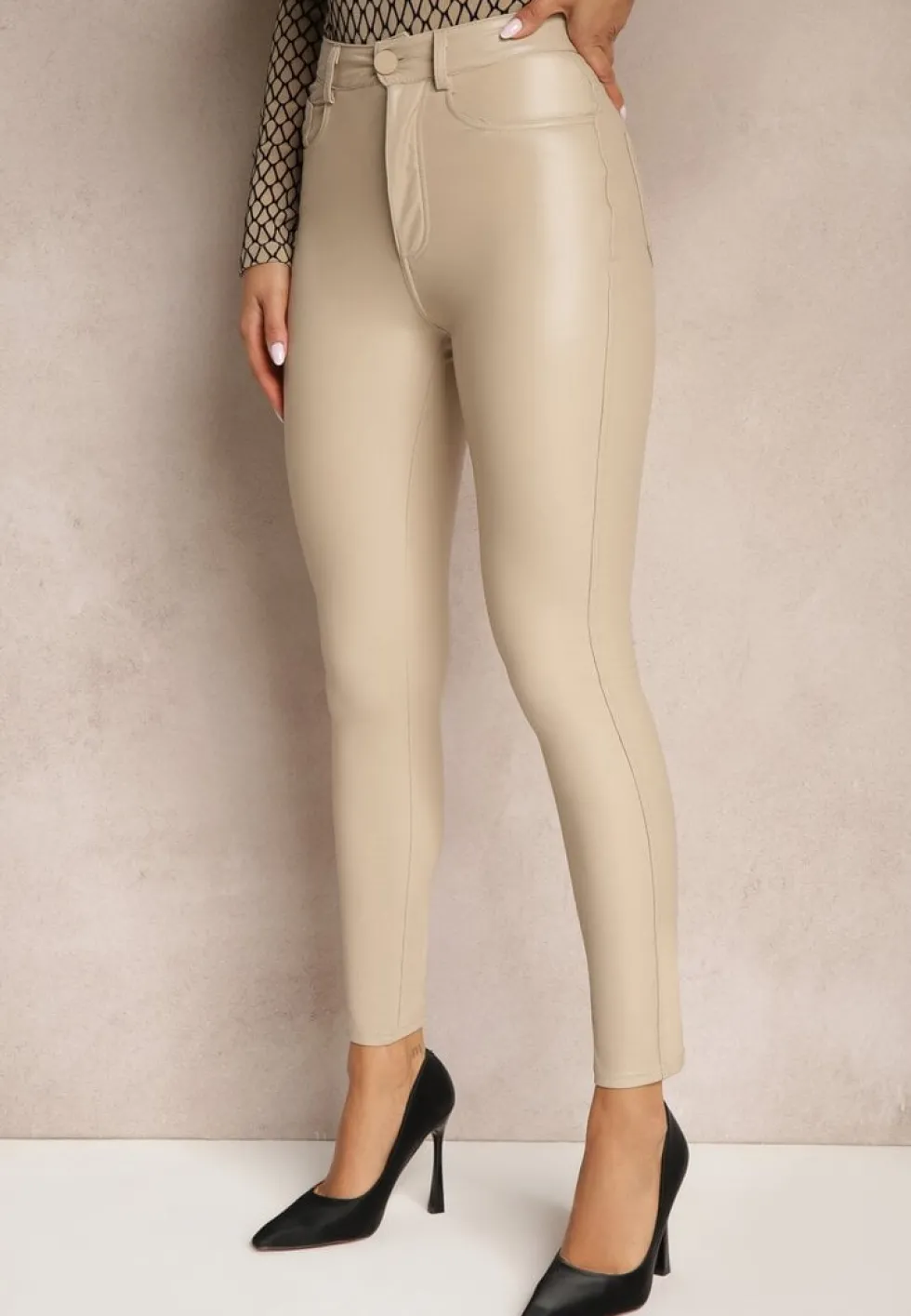 Beżowe Spodnie o Kroju Skinny z Imitacji Skóry Zorlemi