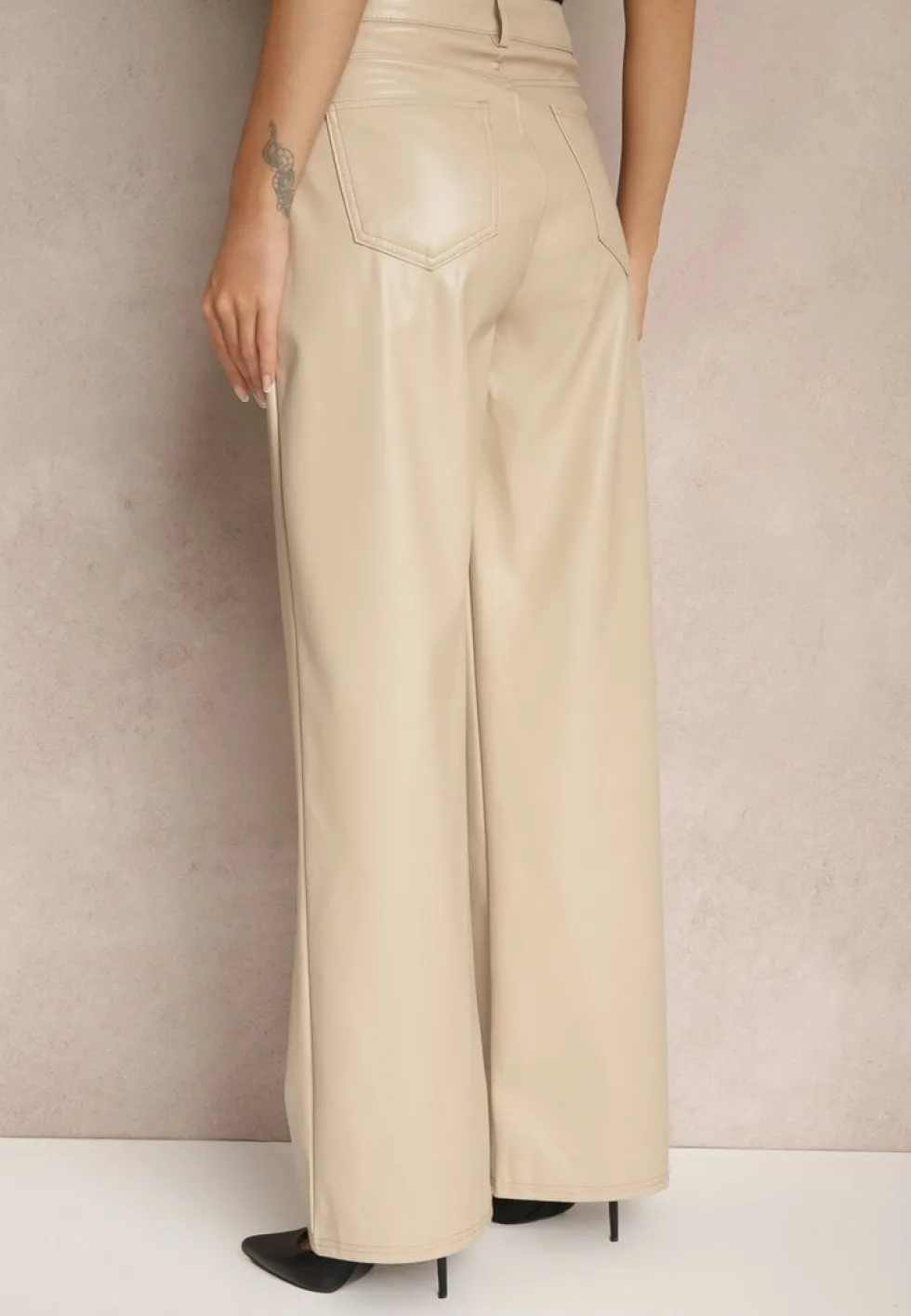 Beżowe Szerokie Spodnie High Waist z Imitacji Skóry Enawinn