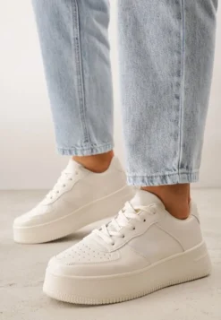 Beżowe Sznurowane Sneakersy na Platformie z Bieżnikiem Arvilla