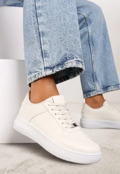 Beżowe Sznurowane Sneakersy Ozdobione Perforacją Ellemisa