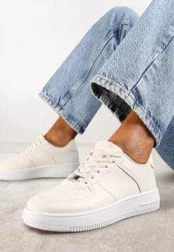 Beżowe Sznurowane Sneakersy Ozdobione Perforacją Ellemisa