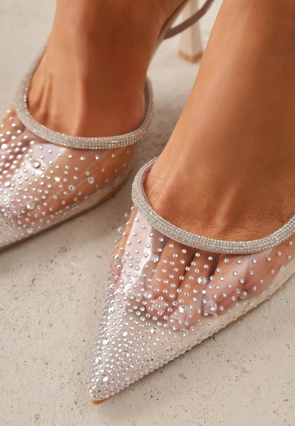 Beżowe Szpilki Slingback z Transparentną Cholewką i Cyrkoniami Liaceran