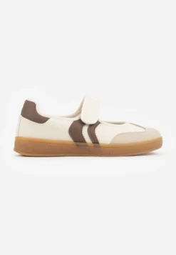 Beżowe Tenisówki Typu Sneakeriny Zapinane Paskiem na Rzep Gelinea