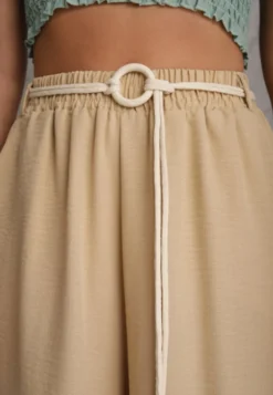Beżowe Wiskozowe Spodnie Typu Palazzo High Waist Ozdobione Paskiem Sznurkiem Alemea