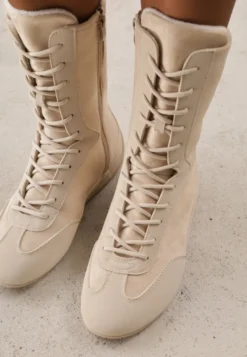 Beżowe Wysokie Sneakersy Typu Boxing Boots z Ocieplaną Wyściółką Tilpera