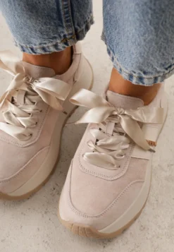 Beżowe Zamszowe Sneakersy na Platformie z Wkładką ze Skóry Naturalnej Inferis