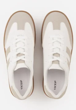 Beżowo-Białe Sneakersy Tenisówki Ozdobione Paskami Sovresia