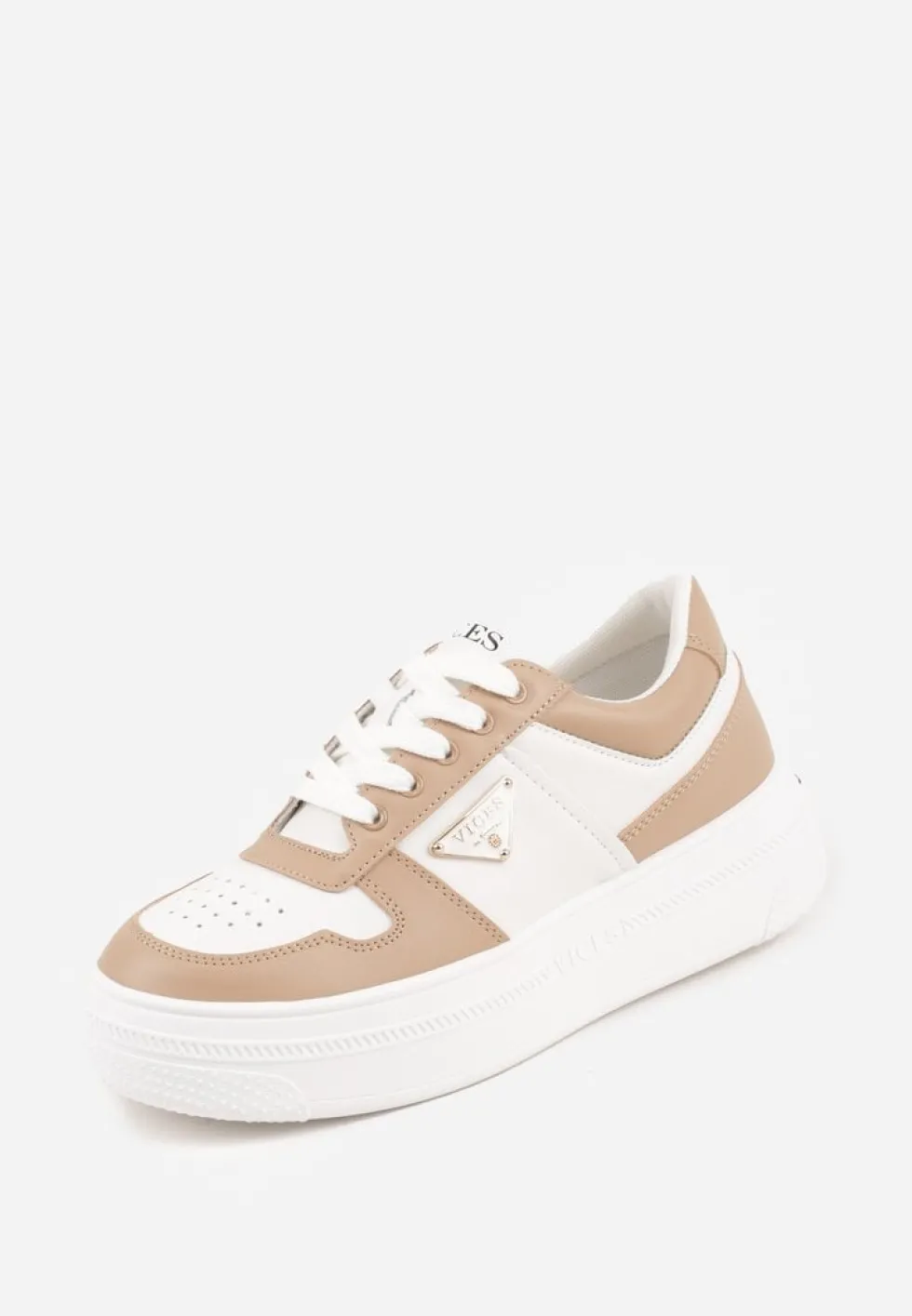 Beżowo-Białe Sneakersy Vices na Platformie z Perforacją i Geometryczną Aplikacją Vilvesia