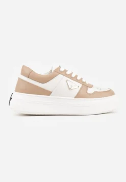 Beżowo-Białe Sneakersy Vices na Platformie z Perforacją i Geometryczną Aplikacją Vilvesia