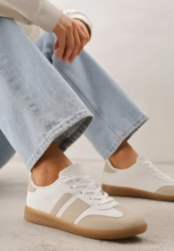 Beżowo-Białe Sneakersy w Stylu Tenisówek z Paskami Danareth