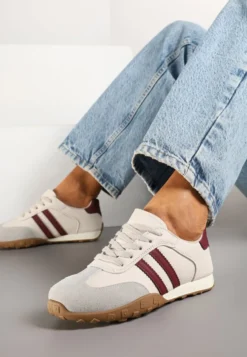 Beżowo-Bordowe Sneakersy z Ozdobnymi Paskami Atompia