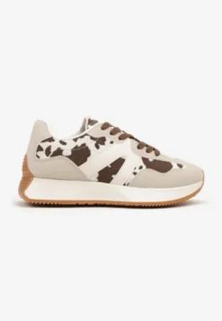Beżowo-Brązowe Sneakersy na Płaskiej Podeszwie z Geometryczną Wstawką i Wzorem w Krowie Łaty Sewla