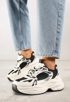 Beżowo-Czarne Sneakersy Vices na Platformie Ozdobione Tłoczeniem Natiselle