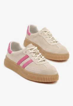 Beżowo-Fuksjowe Zamszowe Sneakersy w Stylu Kultowych Tenisówek ze Skórzaną Wkładką Tenannia