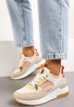 Beżowo-Pomarańczowe Sneakersy z Niskim Koturnem i Ozdobnymi Wstawkami Ysabeltia