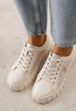 Beżowo-Złote Sneakersy Skórzane z Chunky Podeszwą i Metalicznymi Wstawkami Volla