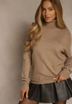 Beżowy Casualowy Golf z Bawełną i Wełną Reillisa