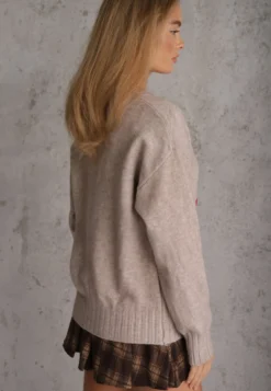 Beżowy Casualowy Sweter z Wełną i Bawełną z Haftowanymi Serduszkami z Przodu Veroni