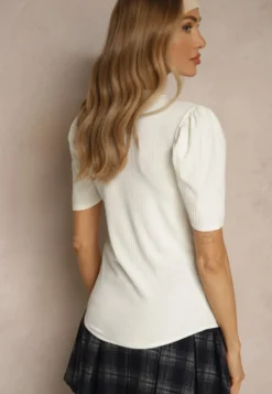 Beżowy T-shirt z Trójkątnym Dekoltem Sunille
