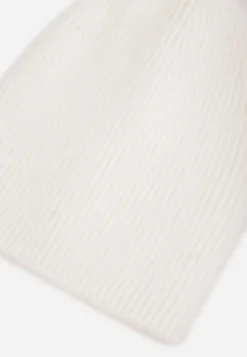 Biała Miękka Czapka Beanie z Wiskozy z Podwójną Dzianinową Warstwą Wewnątrz Shree